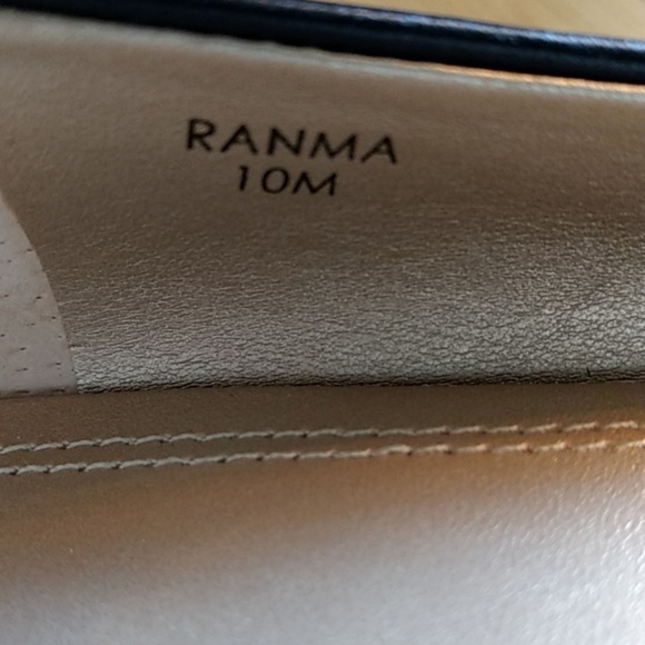 Tahari Ranma ballet flats with gold square heel - Picture 7 of 7